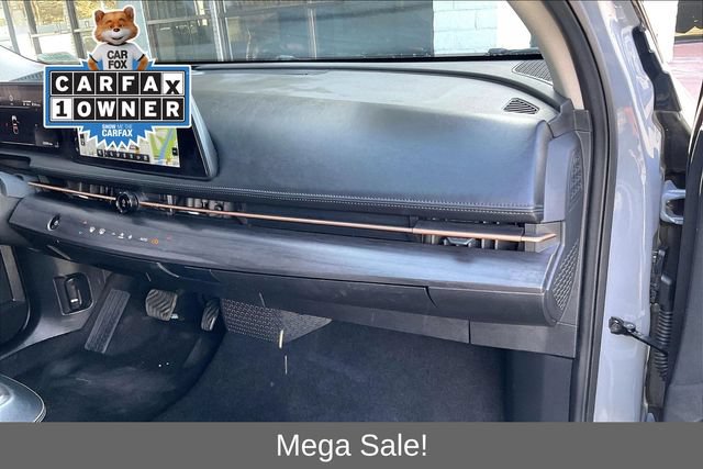 Used 2025 Nissan Ariya FWD image 16