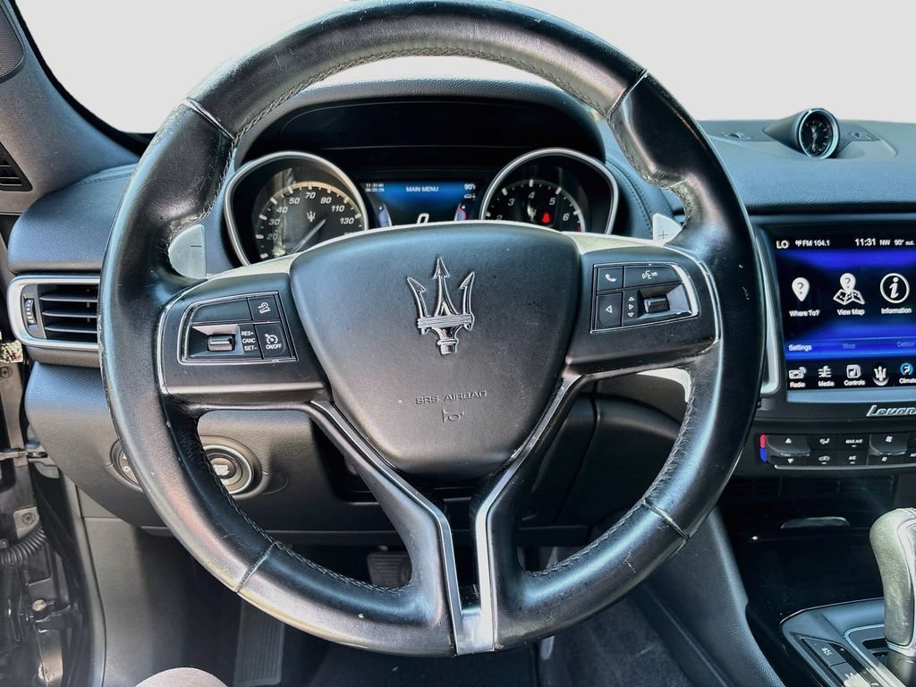 Used 2017 Maserati Levante S AWD/4WD image 11