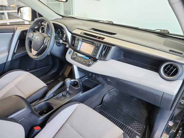 Used 2018 Toyota RAV4 LE AWD/4WD image 20