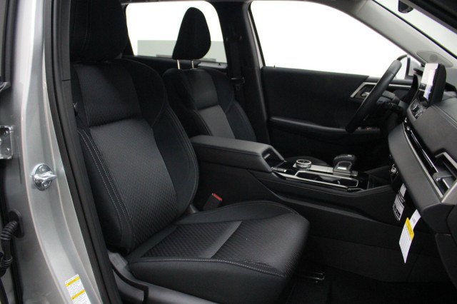 New 2026 Mitsubishi Outlander ES FWD image 19