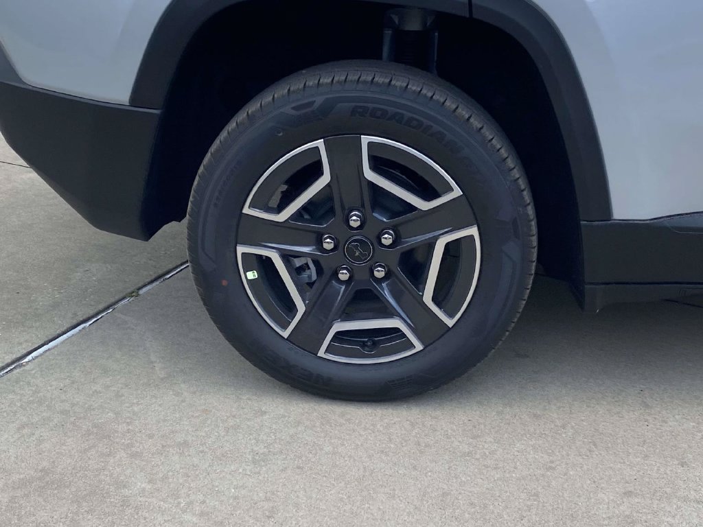 New 2026 Jeep Cherokee Limited AWD/4WD image 36