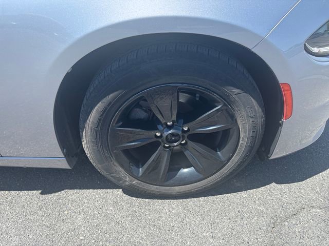 Used 2018 Dodge Charger SXT Plus RWD image 9