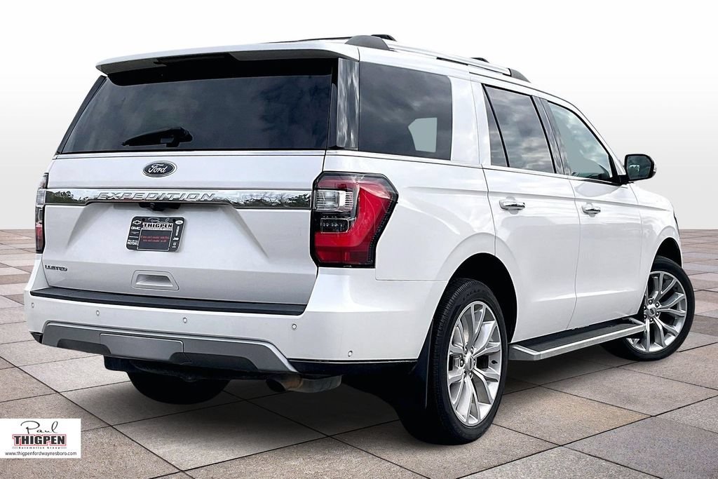 Used 2019 Ford Expedition Limited w/ Equipment Group 302A AWD/4WD image 12