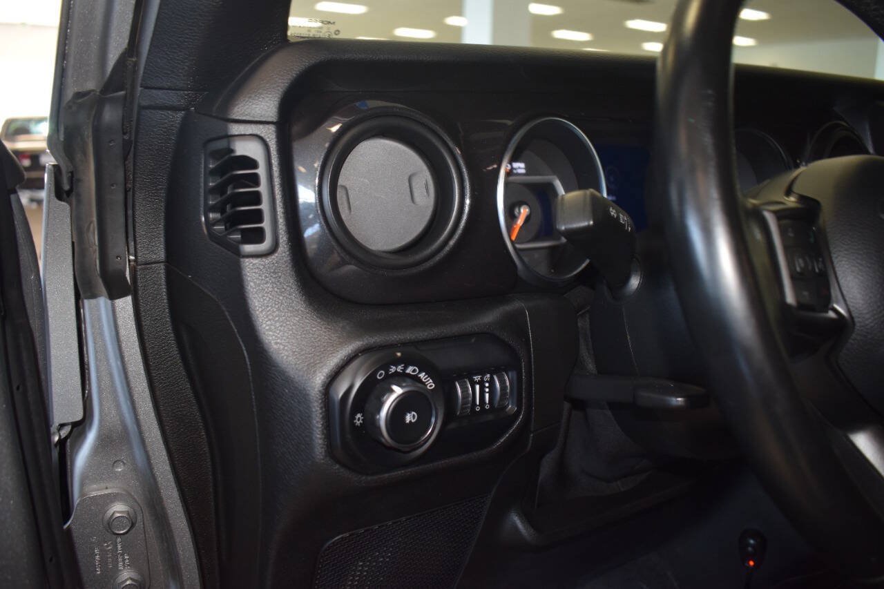 Used 2020 Jeep Wrangler Unlimited Sport AWD/4WD image 26