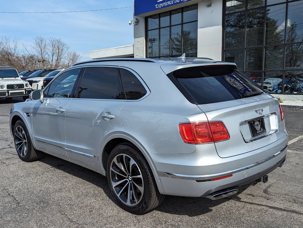 Used 2018 Bentley Bentayga AWD/4WD image 10