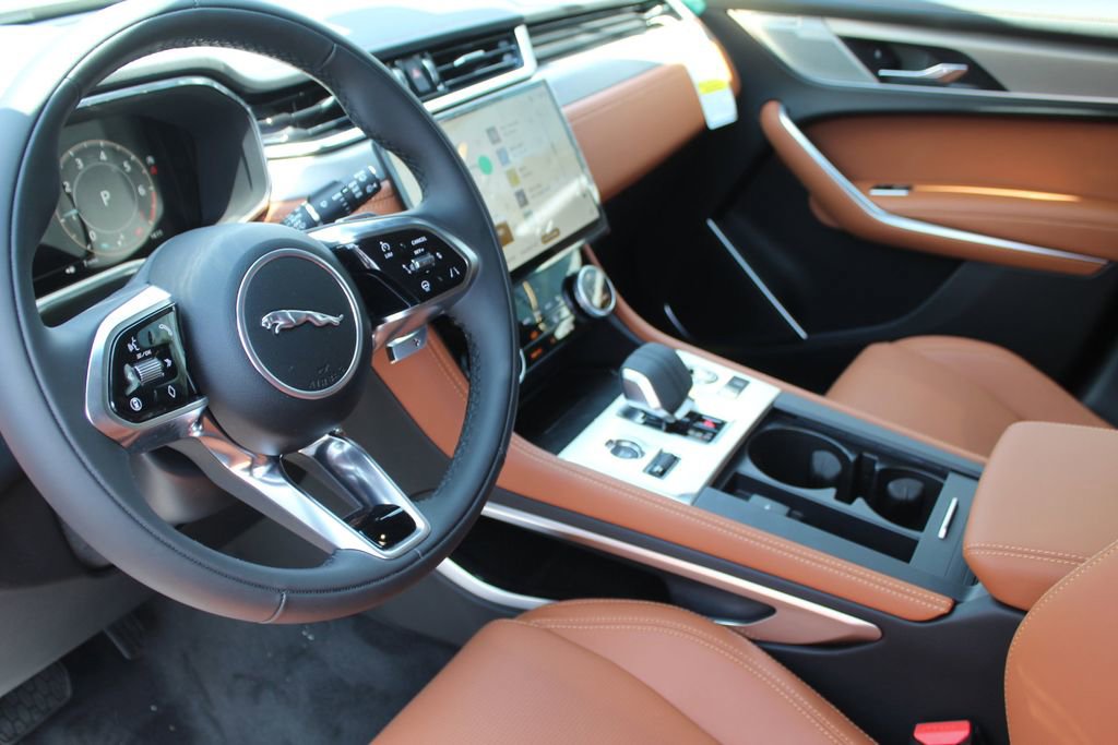 New 2026 Jaguar F-PACE R-Dynamic S AWD/4WD image 13