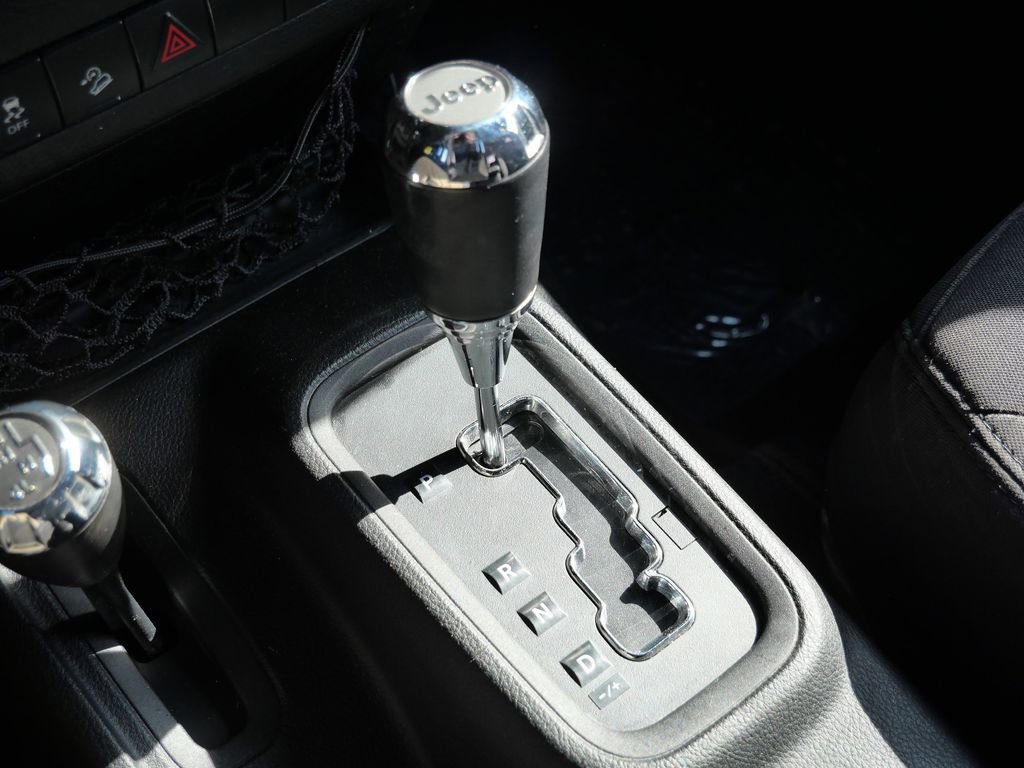 Used 2013 Jeep Wrangler Sport image 34