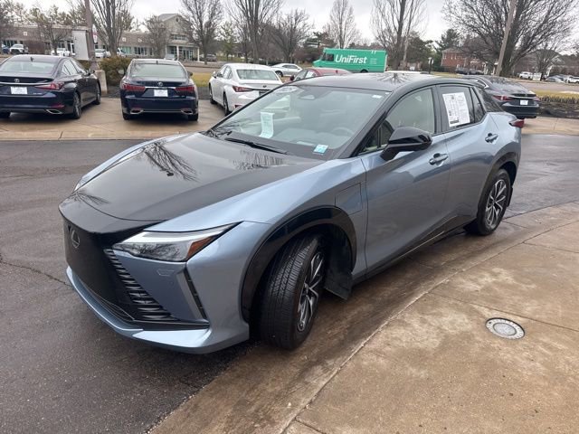 Certified 2025 Lexus RZ 450e 450e Premium w/ Technology Package image 7