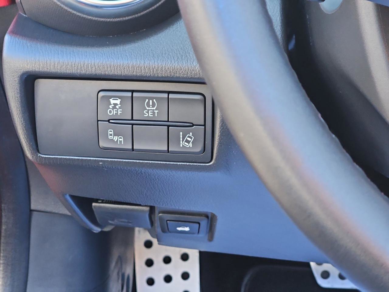 Used 2016 MAZDA MX-5 Miata Grand Touring image 22