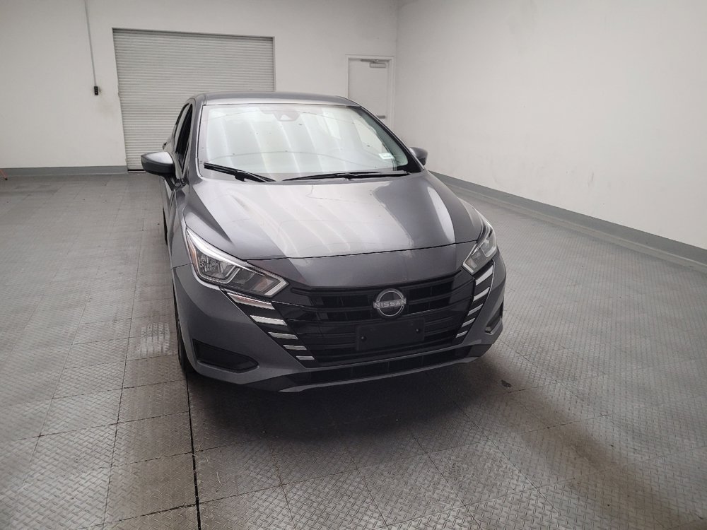 Used 2024 Nissan Versa SV FWD image 14