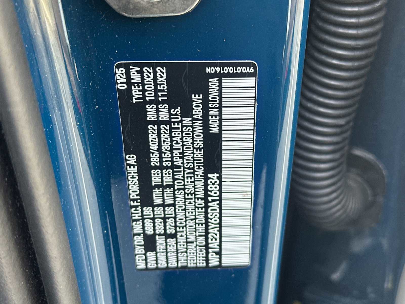 Certified 2025 Porsche Cayenne E-Hybrid image 30