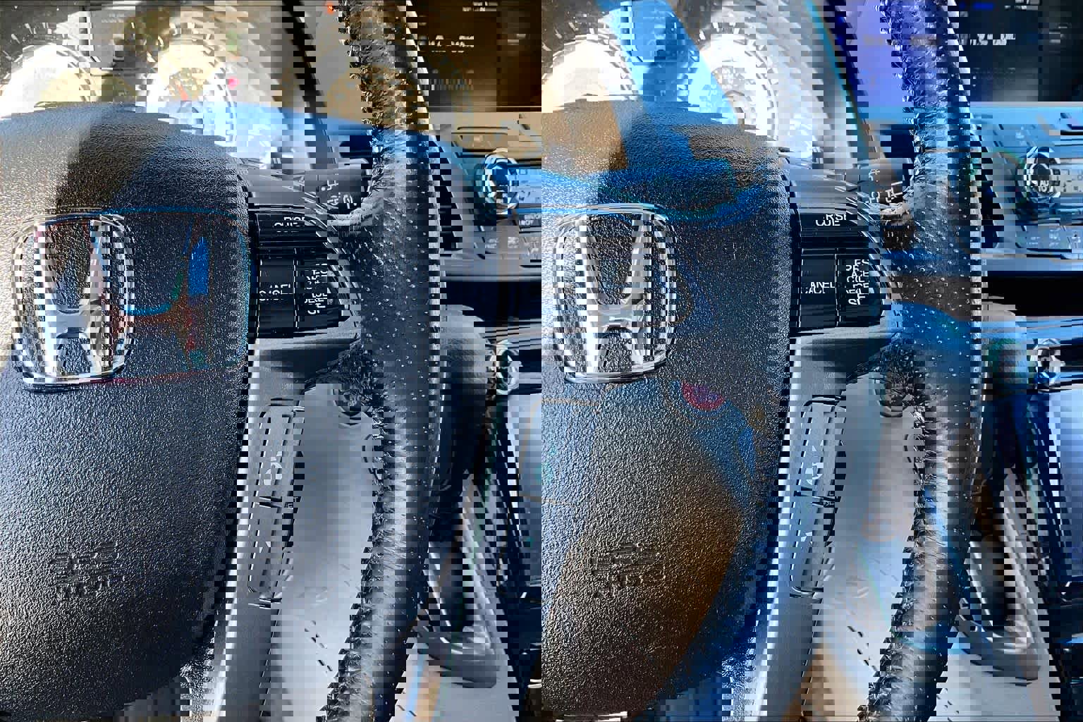 Used 2017 Honda Odyssey Touring image 25