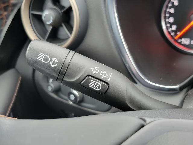 Used 2023 Chevrolet Blazer Premier w/ Driver Confidence II Package image 15