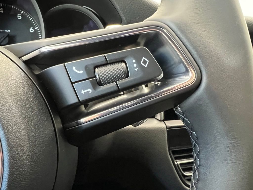 New 2026 Porsche Macan image 9