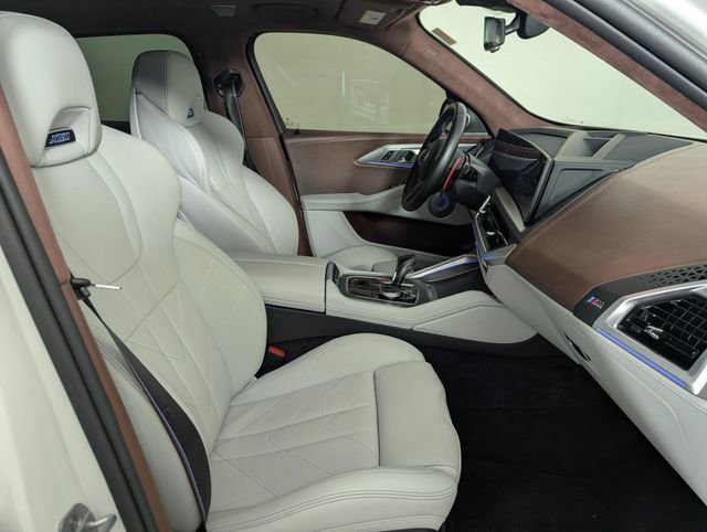 Used 2024 BMW XM AWD/4WD image 23