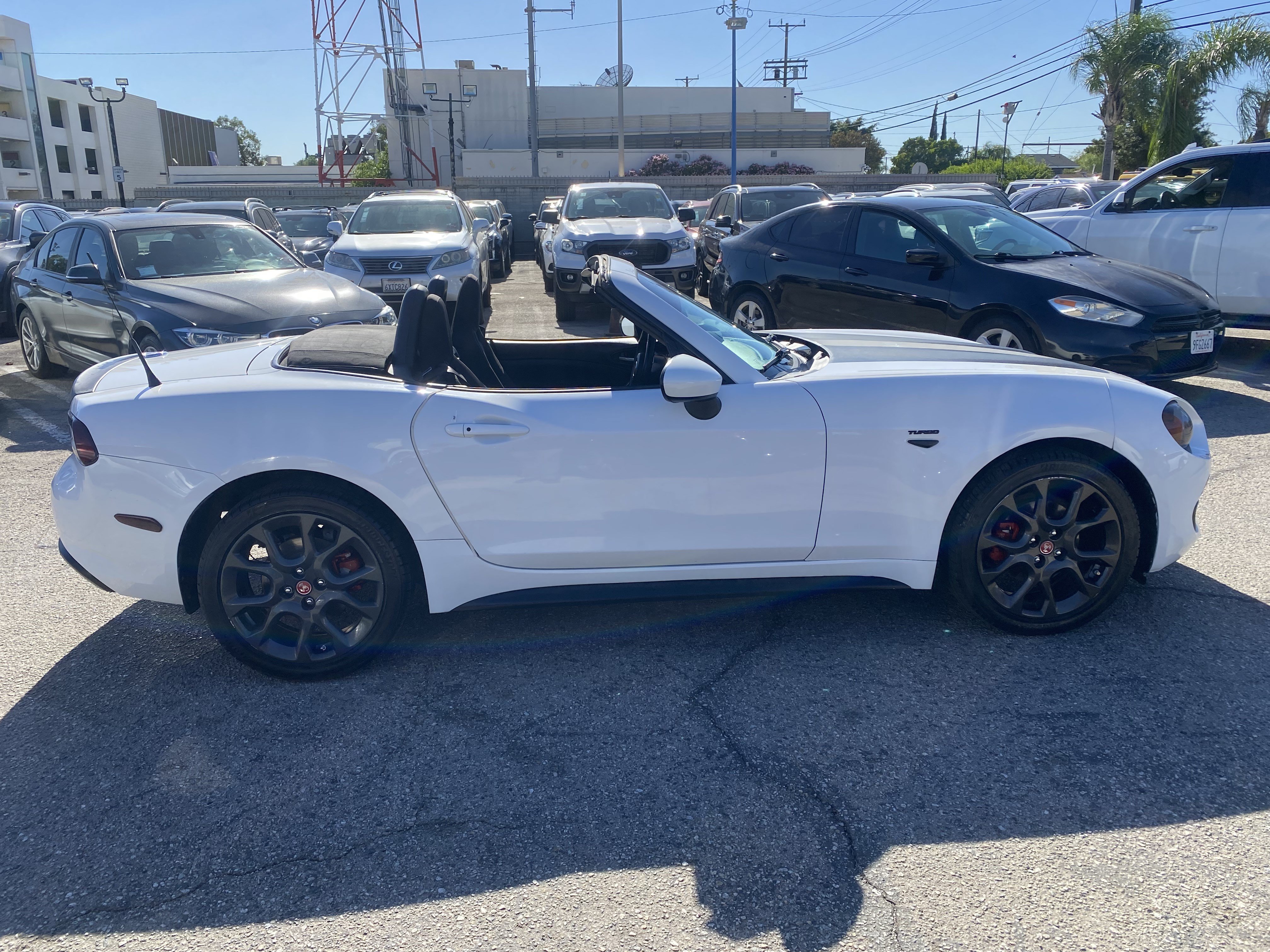 Used 2017 FIAT 124 Spider Classica RWD image 10