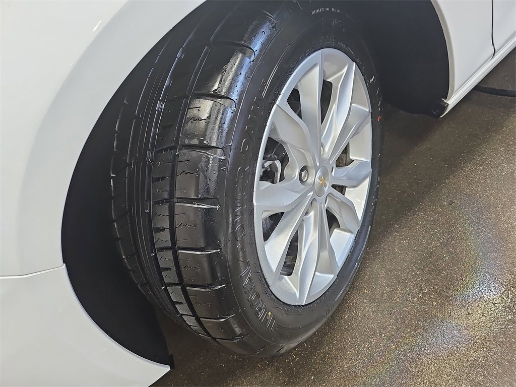 Used 2024 Chevrolet Malibu LT image 31