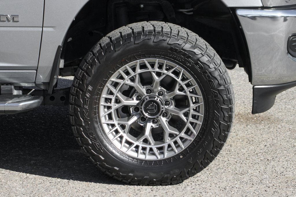 Used 2022 RAM 2500 Big Horn AWD/4WD image 38