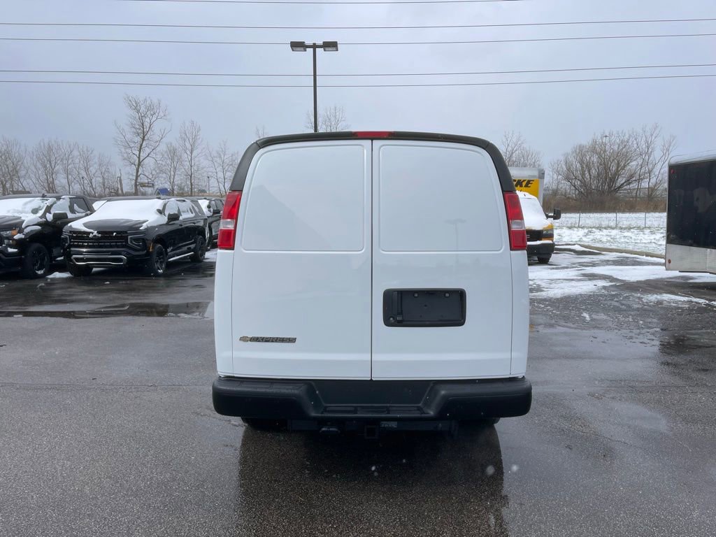 New 2025 Chevrolet Express 2500 w/ Driver Convenience Package image 6