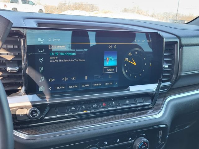 Used 2023 Chevrolet Silverado 1500 LT AWD/4WD image 15