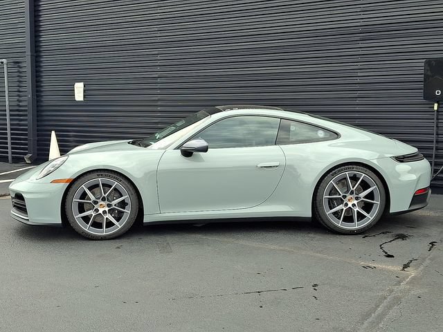 New 2026 Porsche 911 Carrera T RWD image 2