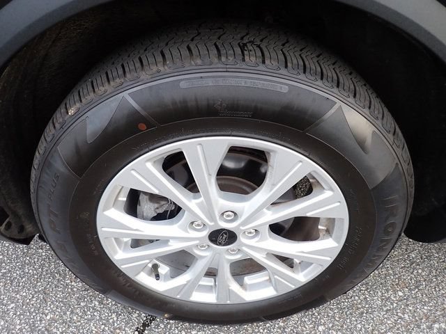 Certified 2023 Ford Escape Active AWD/4WD image 13