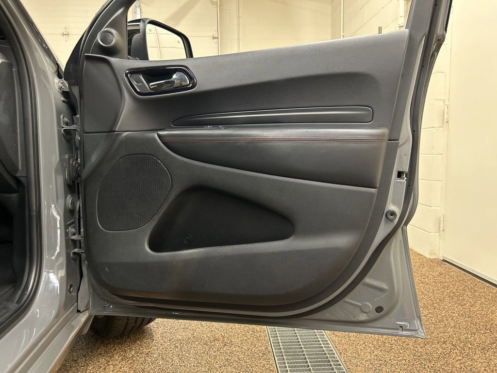 Used 2023 Dodge Durango GT image 16