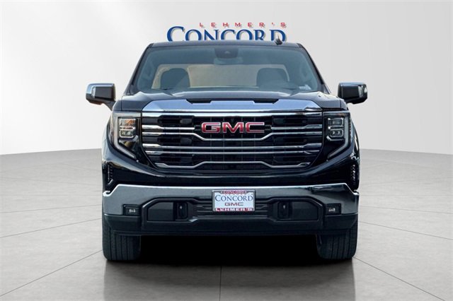 New 2026 GMC Sierra 1500 SLT w/ SLT Premium Package image 9