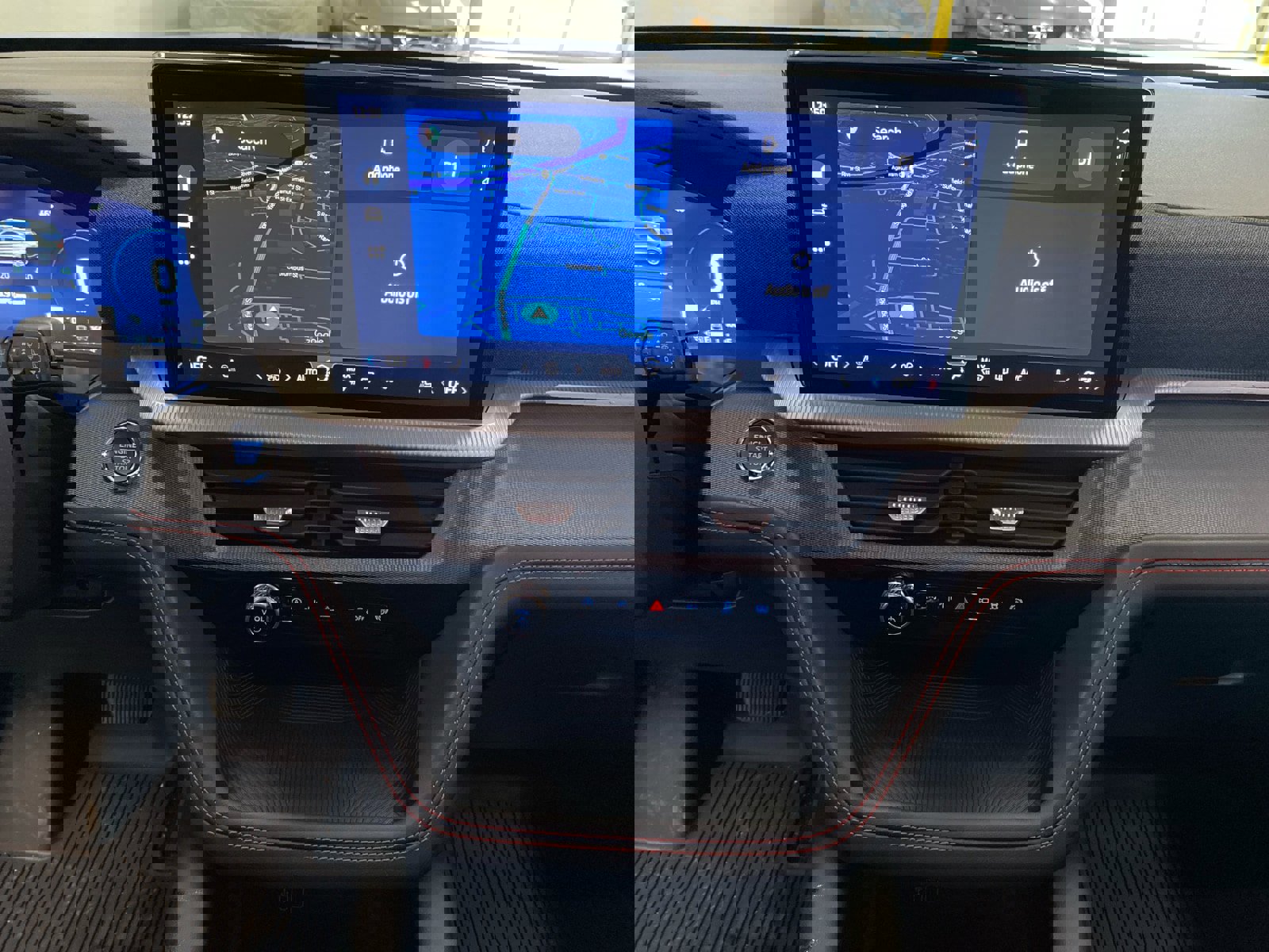 New 2026 Ford Explorer ST-Line w/ ST-Line Street Pack image 23