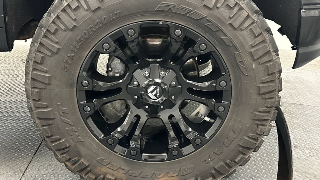Used 2020 Chevrolet Silverado 1500 LT Trail Boss AWD/4WD image 17