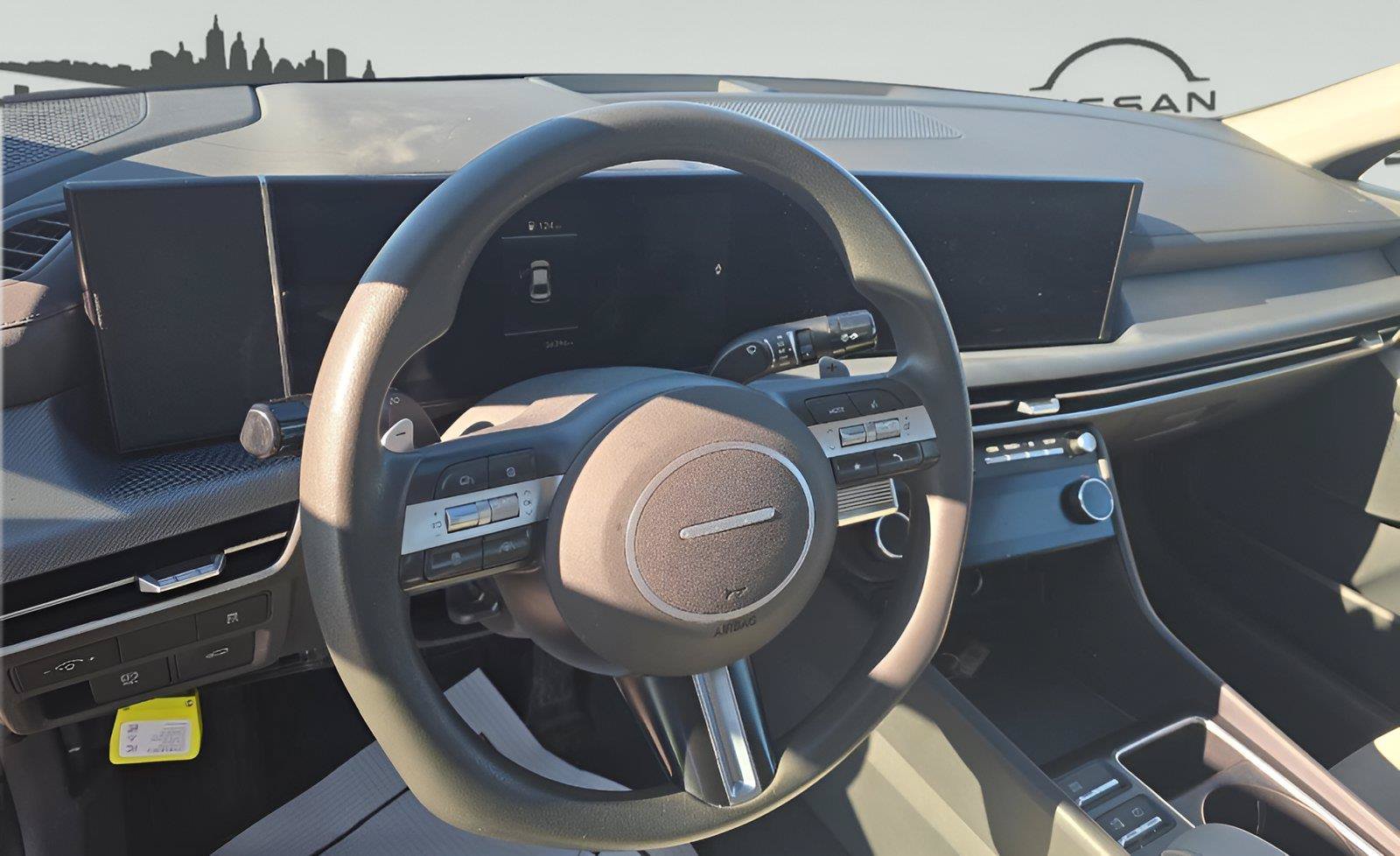 Used 2025 Hyundai Sonata SEL FWD image 21