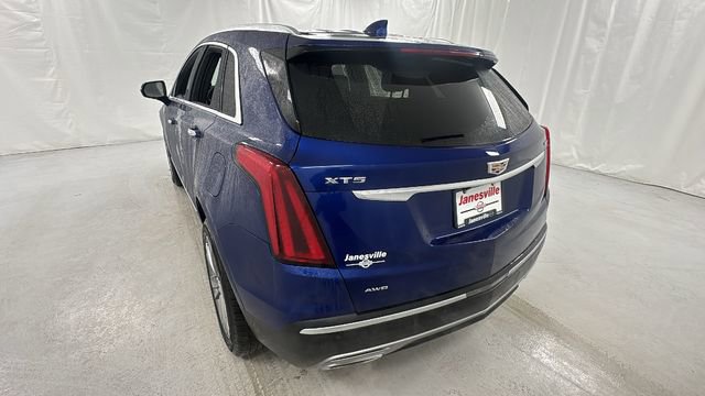 Used 2025 Cadillac XT5 Premium Luxury image 5
