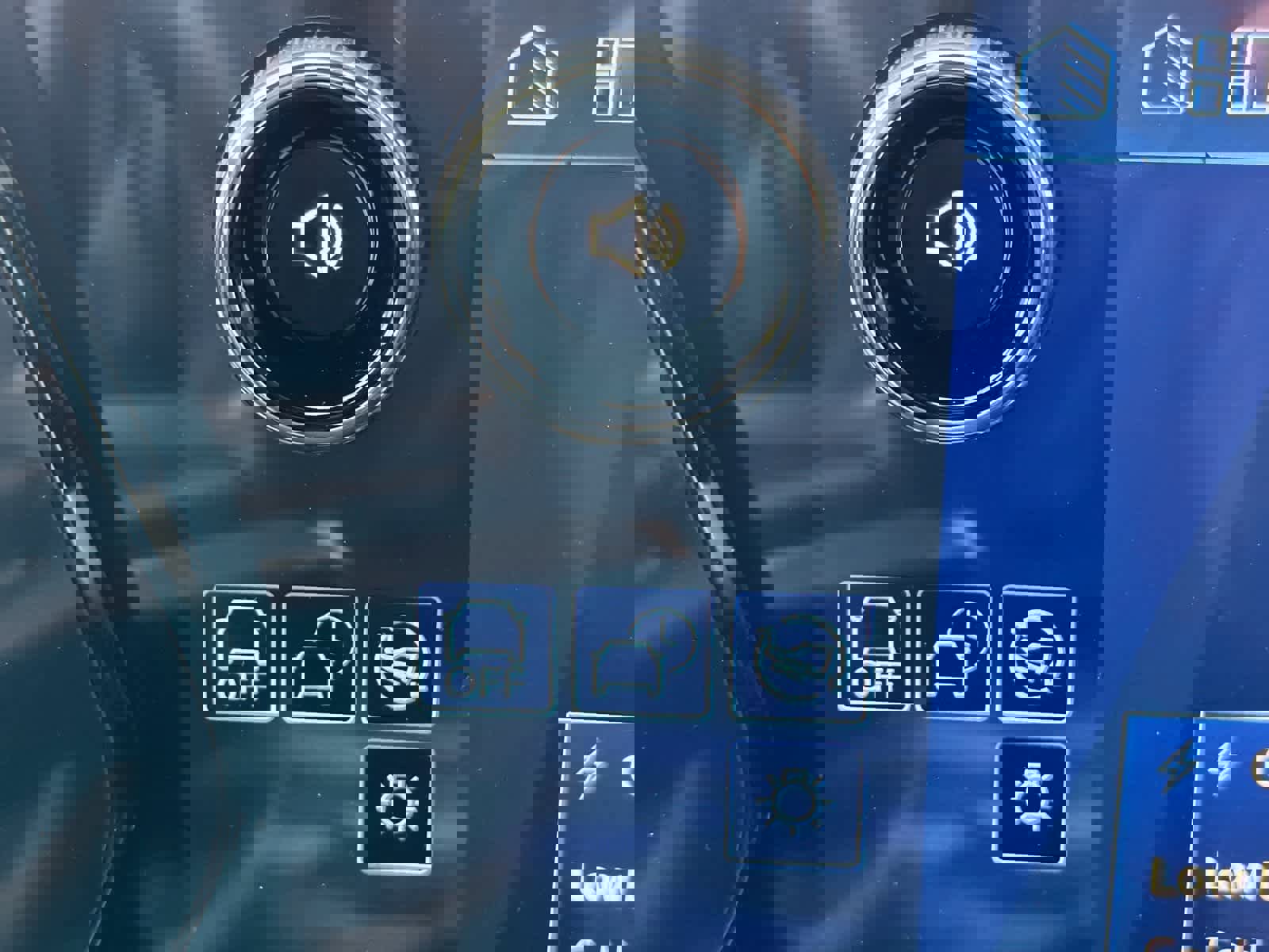 New 2026 Chevrolet Blazer EV LT image 23