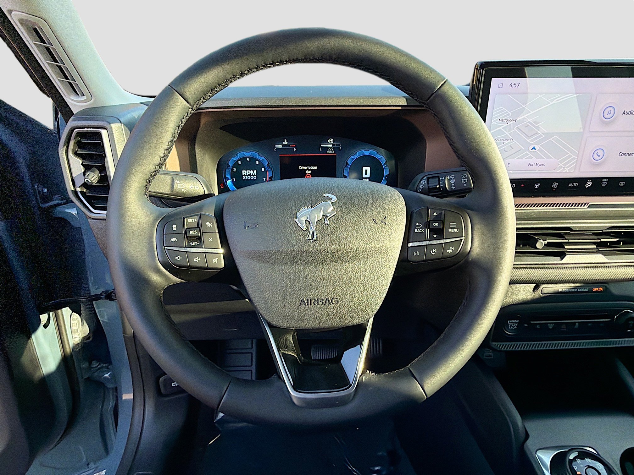 Used 2025 Ford Bronco Sport Outer Banks w/ Outer Banks Tech Package+ image 35