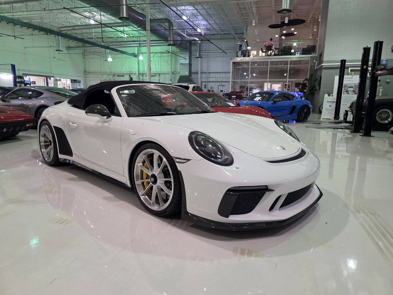 Used 2019 Porsche 911 Speedster RWD image 53