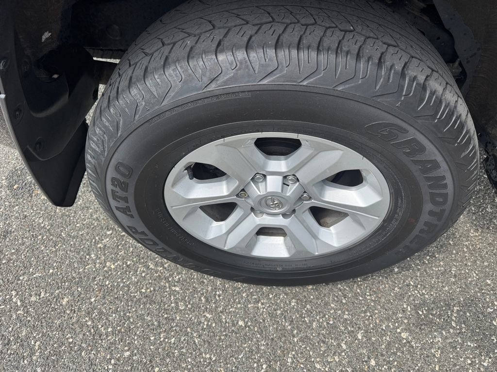 Used 2023 Toyota 4Runner SR5 Premium w/ Moonroof Package image 23