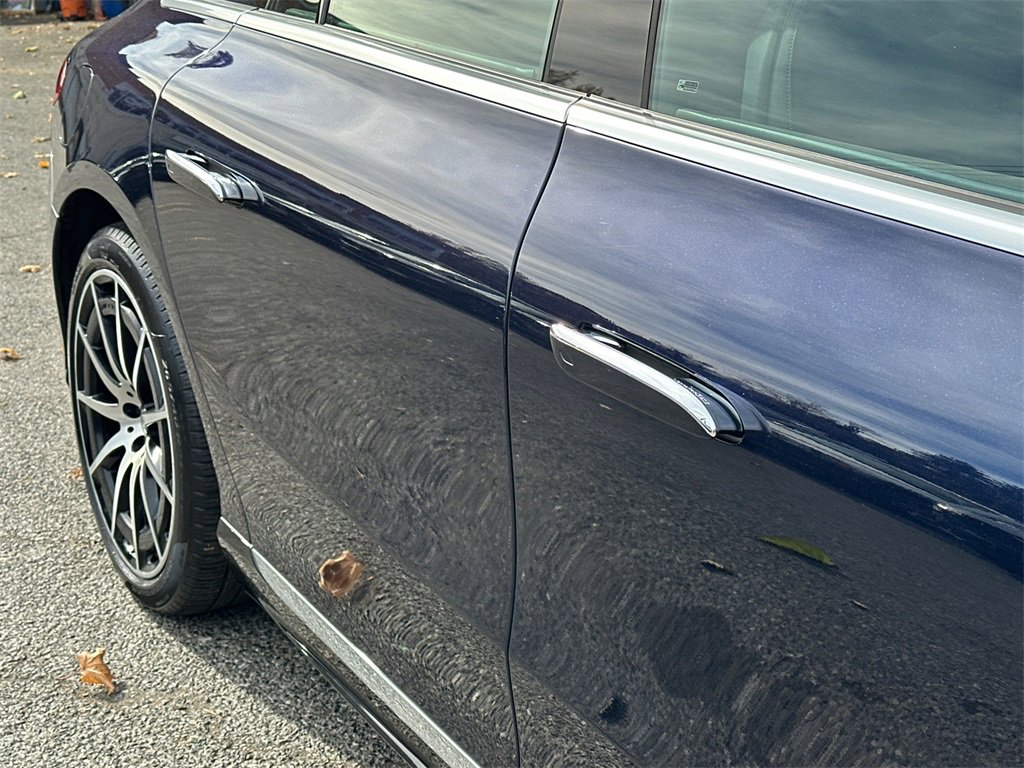 Used 2023 Mercedes-Benz EQS 580 4MATIC Sedan w/ Exclusive Trim Package image 9