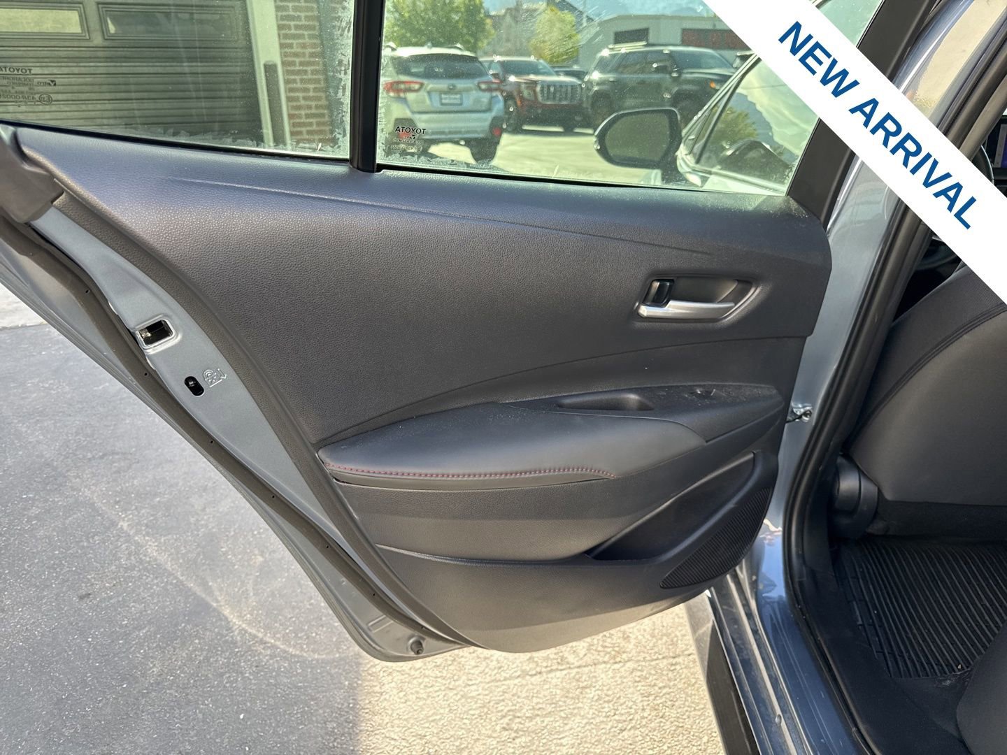 Used 2024 Toyota Corolla SE image 15