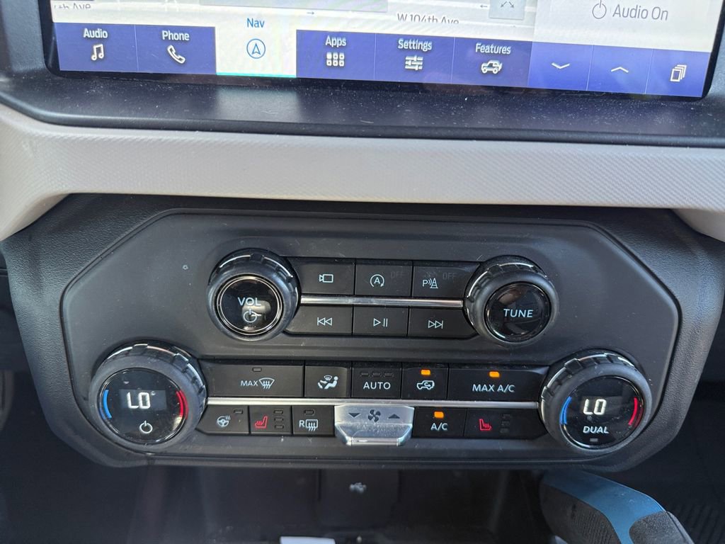 Used 2023 Ford Bronco Wildtrak AWD/4WD image 11