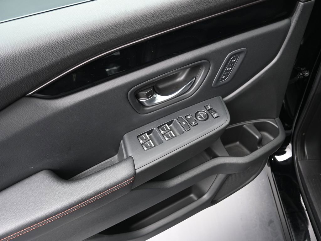 Certified 2023 Honda Pilot TrailSport image 19