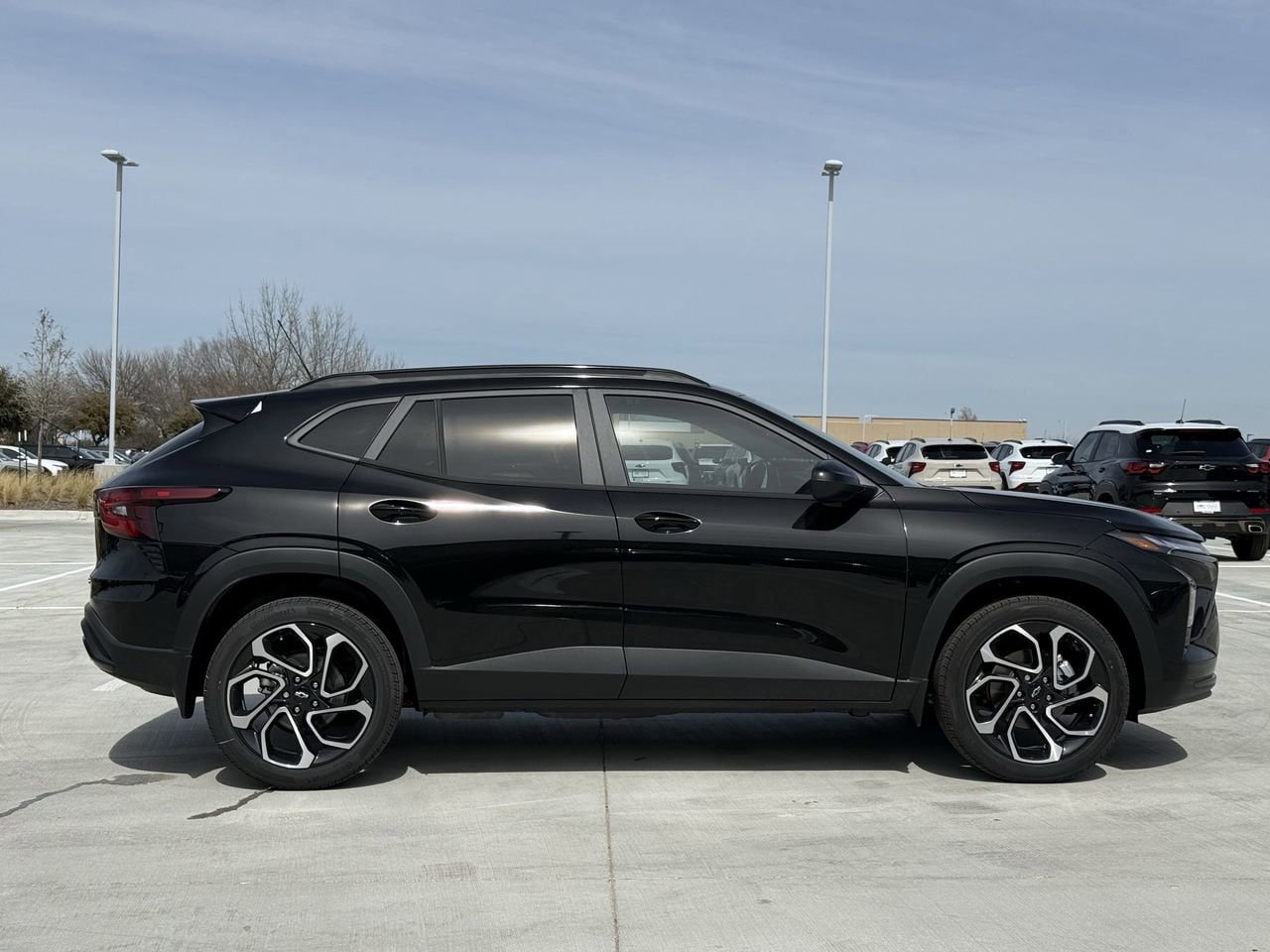 New 2026 Chevrolet Trax RS w/ Driver Confidence Package FWD image 3