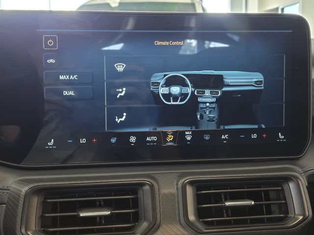 Used 2025 Ford Mustang Dark Horse RWD image 7