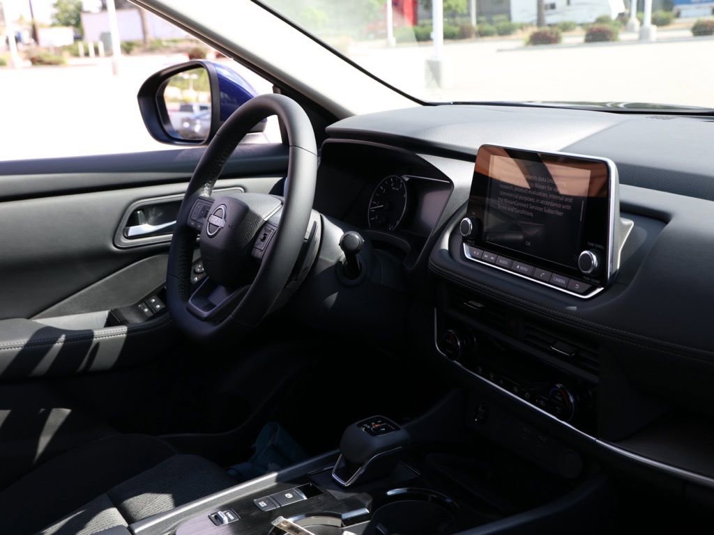 New 2026 Nissan Rogue SV image 20