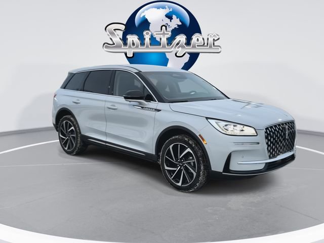 Used 2025 Lincoln Corsair Reserve image 2