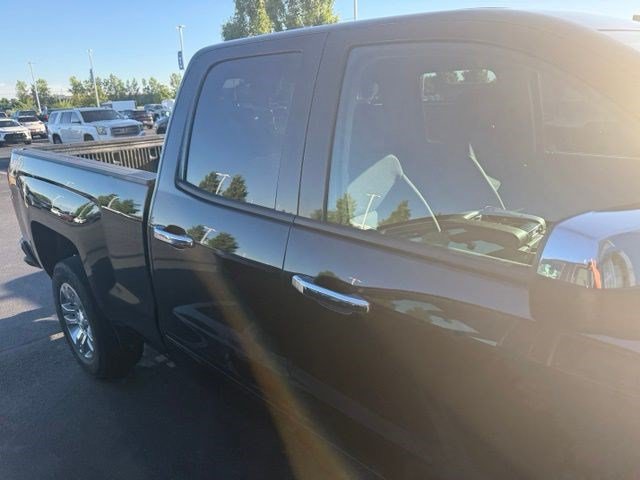 Used 2019 Chevrolet Silverado 1500 LT w/ All Star Edition AWD/4WD image 13