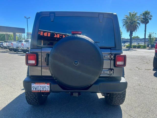 Used 2020 Jeep Wrangler Unlimited Sport S AWD/4WD image 9