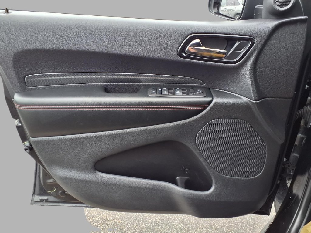 Used 2025 Dodge Durango GT AWD/4WD image 19