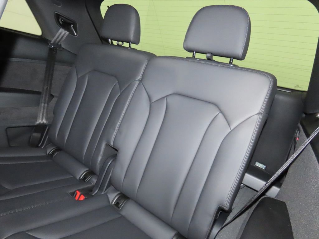 Used 2025 Audi Q7 3.0T Premium Plus w/ Premium Plus Package image 25