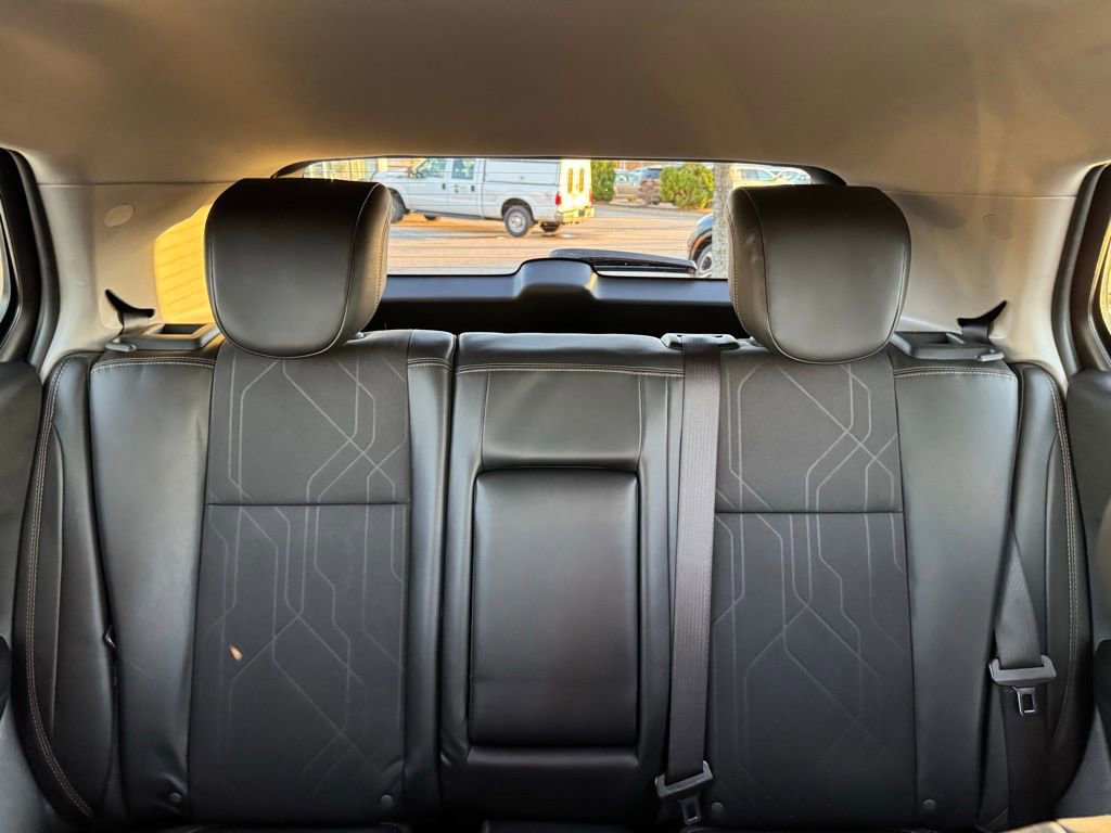 Used 2021 Chevrolet Trax LT w/ Driver Confidence Package image 16