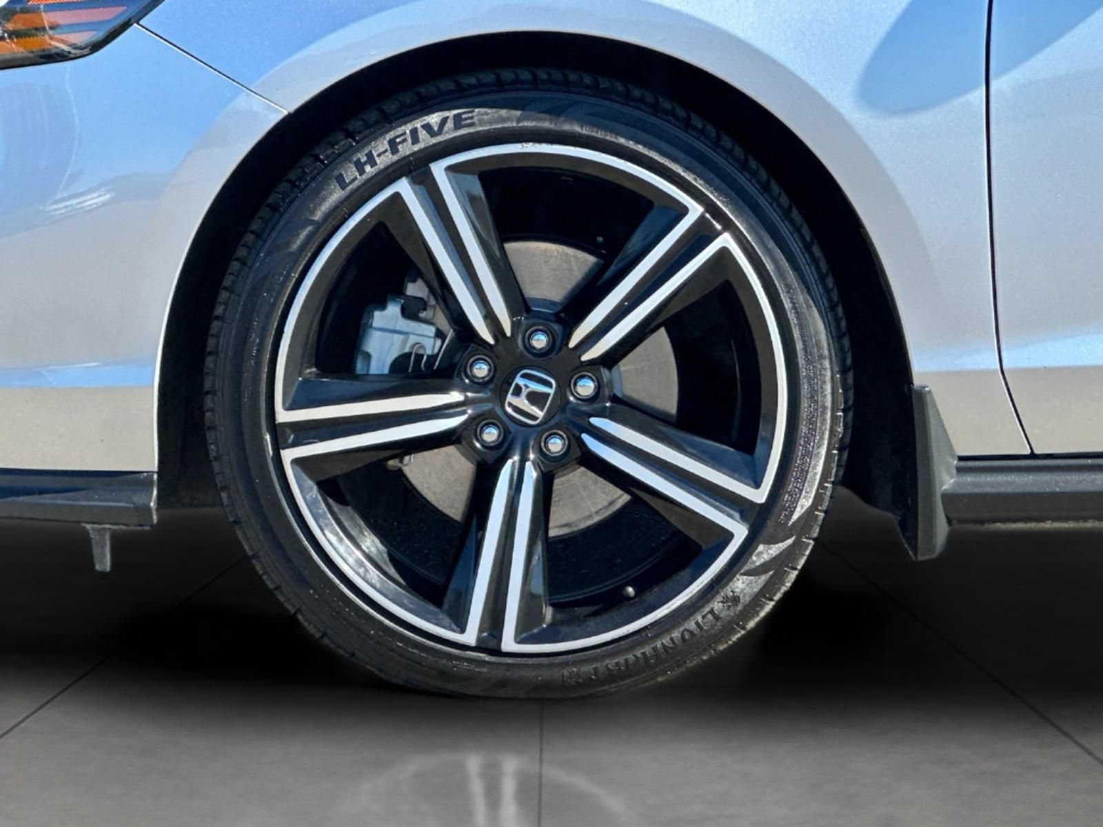 Used 2024 Honda Accord Sport image 23